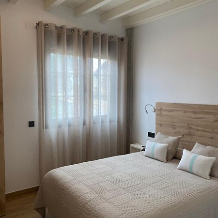 Alma Marina Apartamentos Somo Eksteriør billede